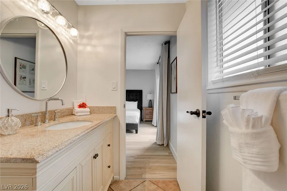 4273 Hazelcrest Drive Las Vegas, NV 89121