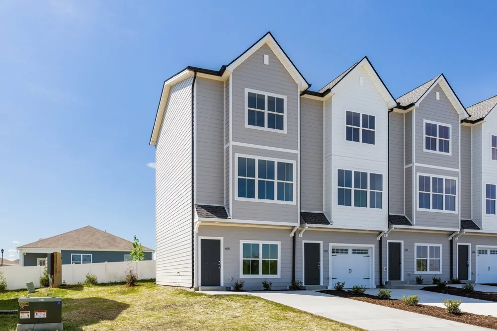 905 Harper Lndg Chapel Hill, TN 37034