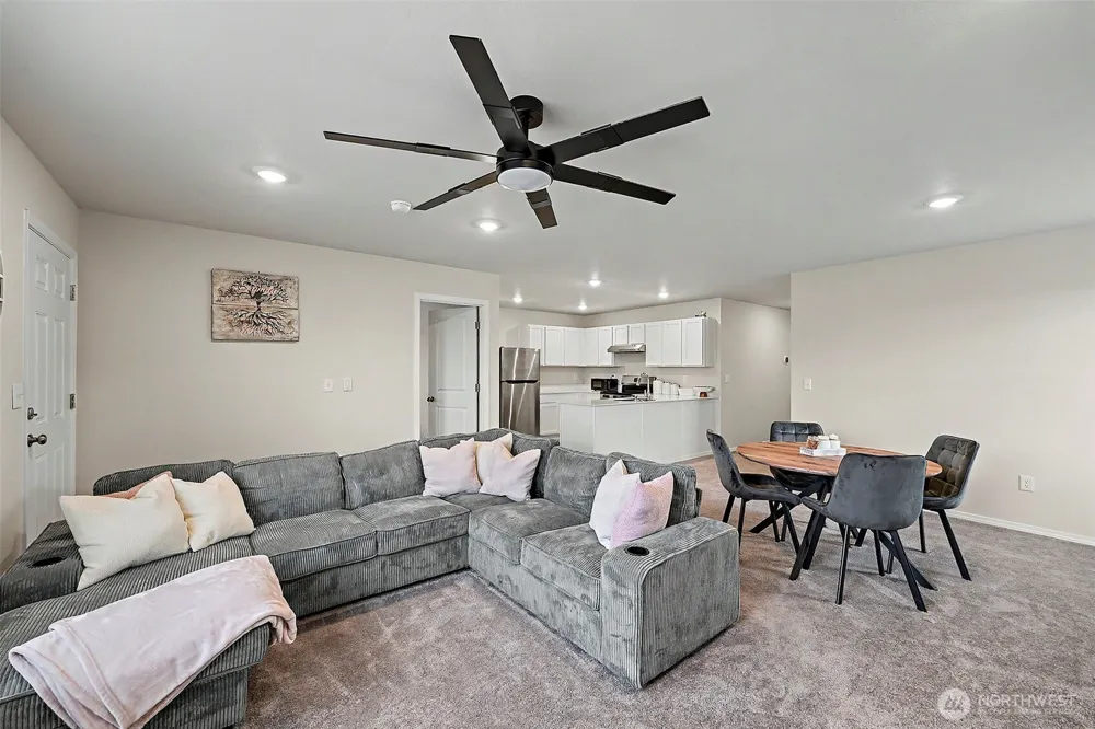13603 194th Street E Graham, WA 98338