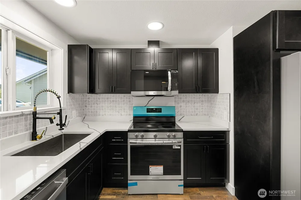 616 Aster Court SE Ocean Shores, WA 98569