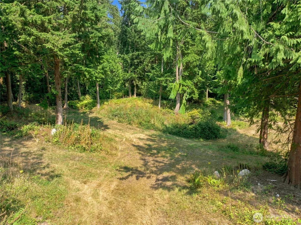 7495 Jewett Road Clinton, WA 98236