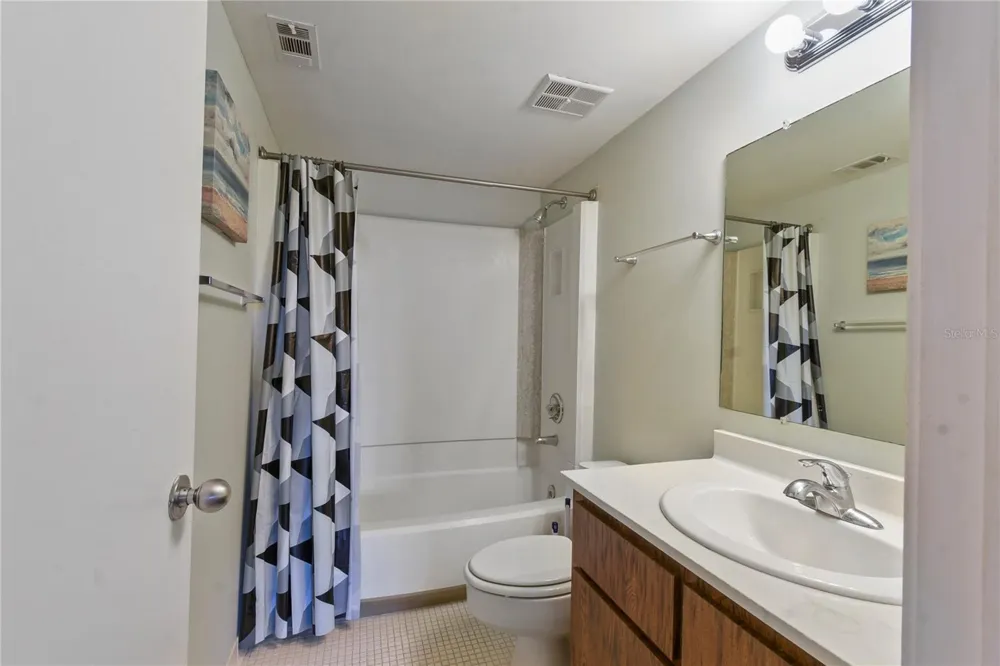 40 CLUB HOUSE DRIVE #207 Palm Coast, FL 32137