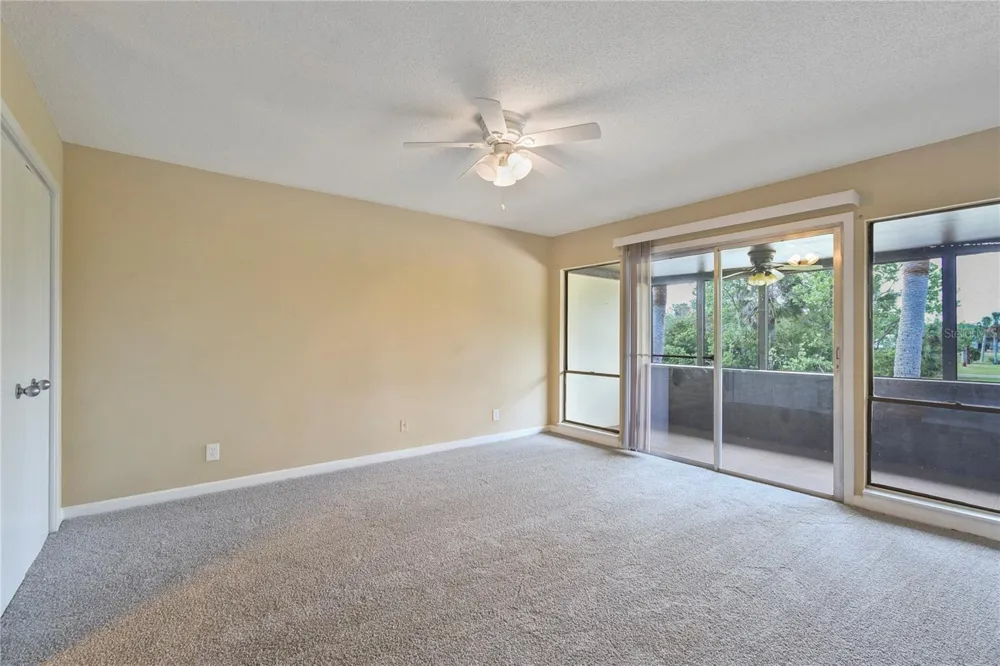 40 CLUB HOUSE DRIVE #207 Palm Coast, FL 32137