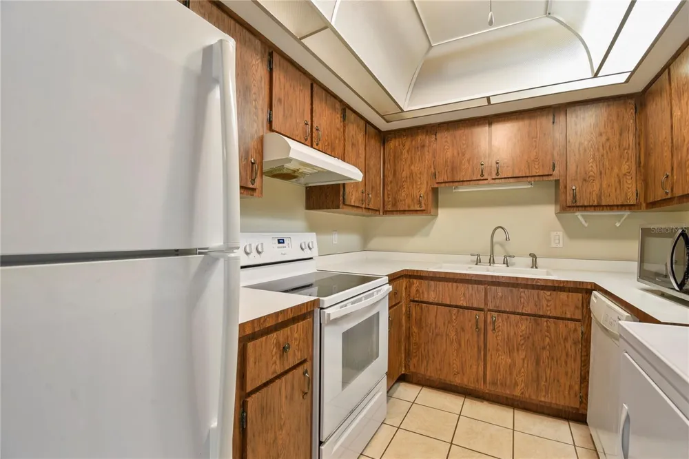 40 CLUB HOUSE DRIVE #207 Palm Coast, FL 32137