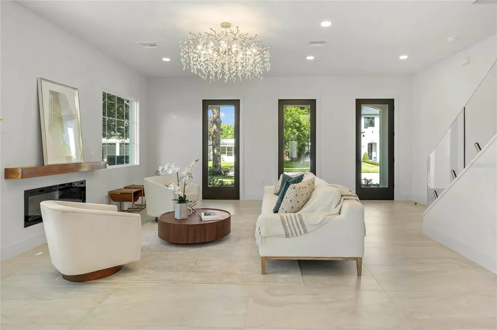 2430 CHANTILLY AVENUE Winter Park, FL 32789