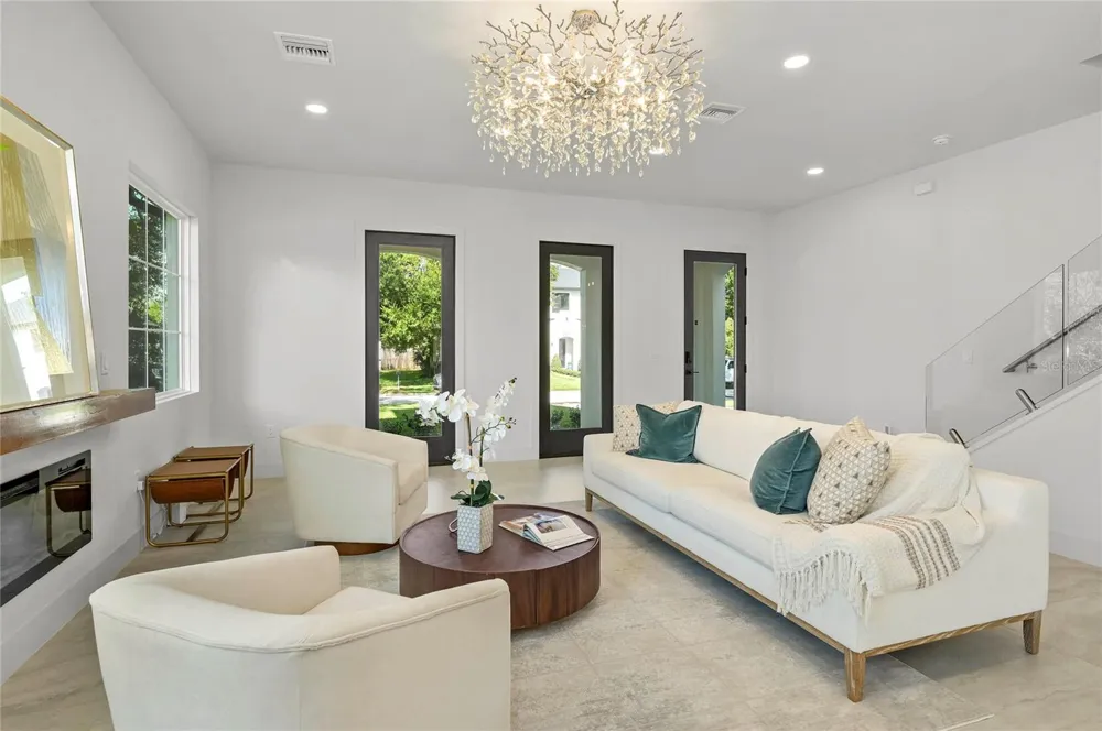 2430 CHANTILLY AVENUE Winter Park, FL 32789