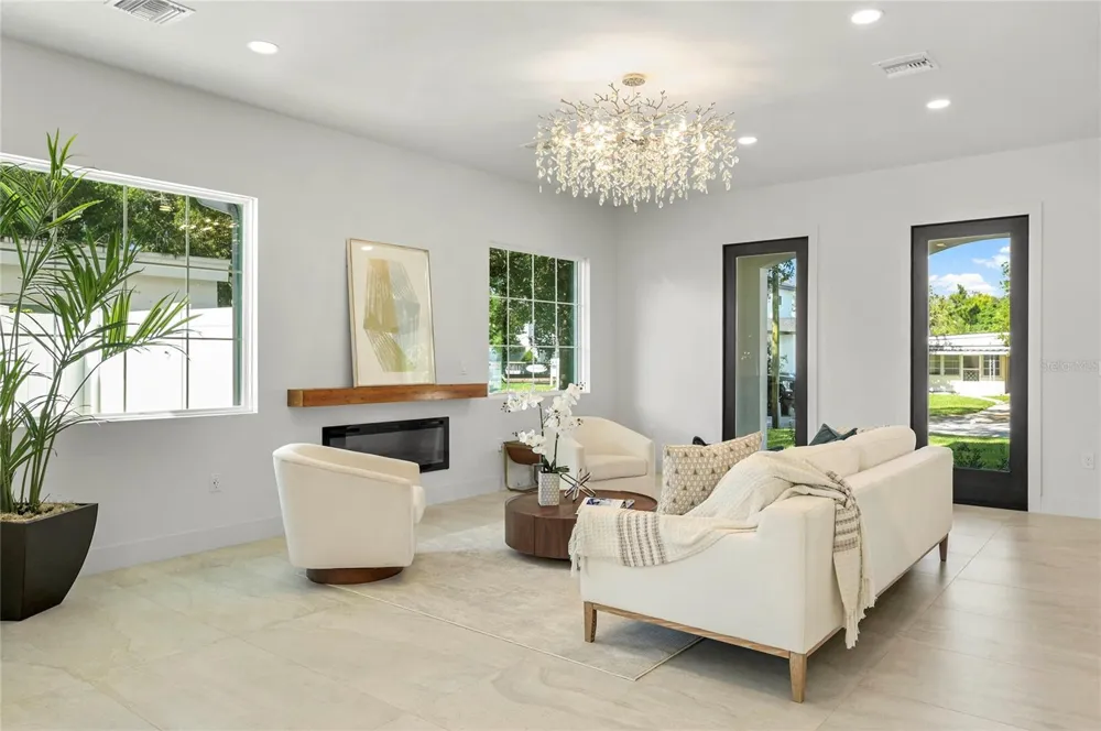 2430 CHANTILLY AVENUE Winter Park, FL 32789