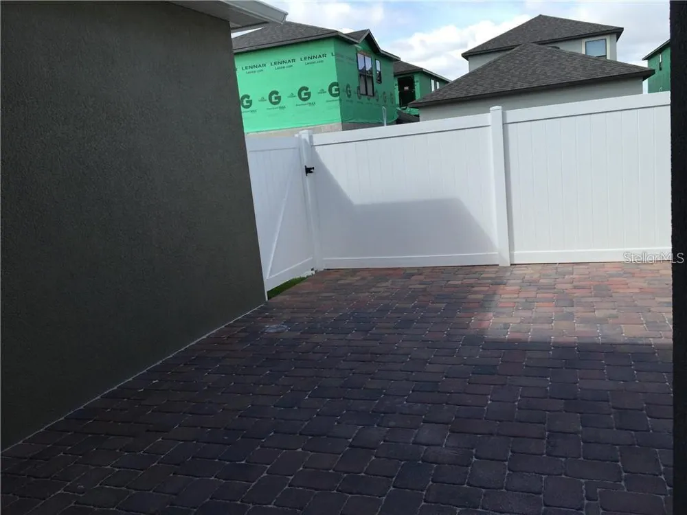 13048 GARRIDAN AVENUE Windermere, FL 34786
