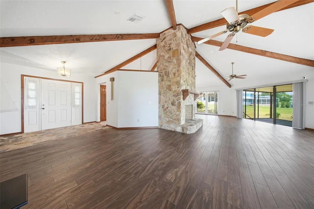410 S RAMONA AVENUE Lake Alfred, FL 33850