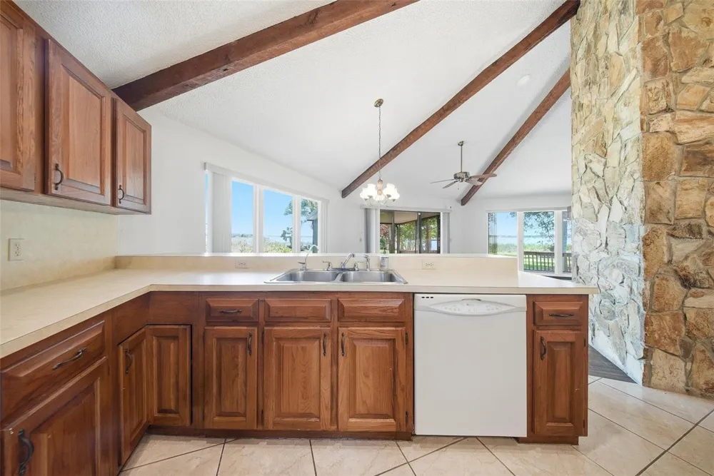410 S RAMONA AVENUE Lake Alfred, FL 33850
