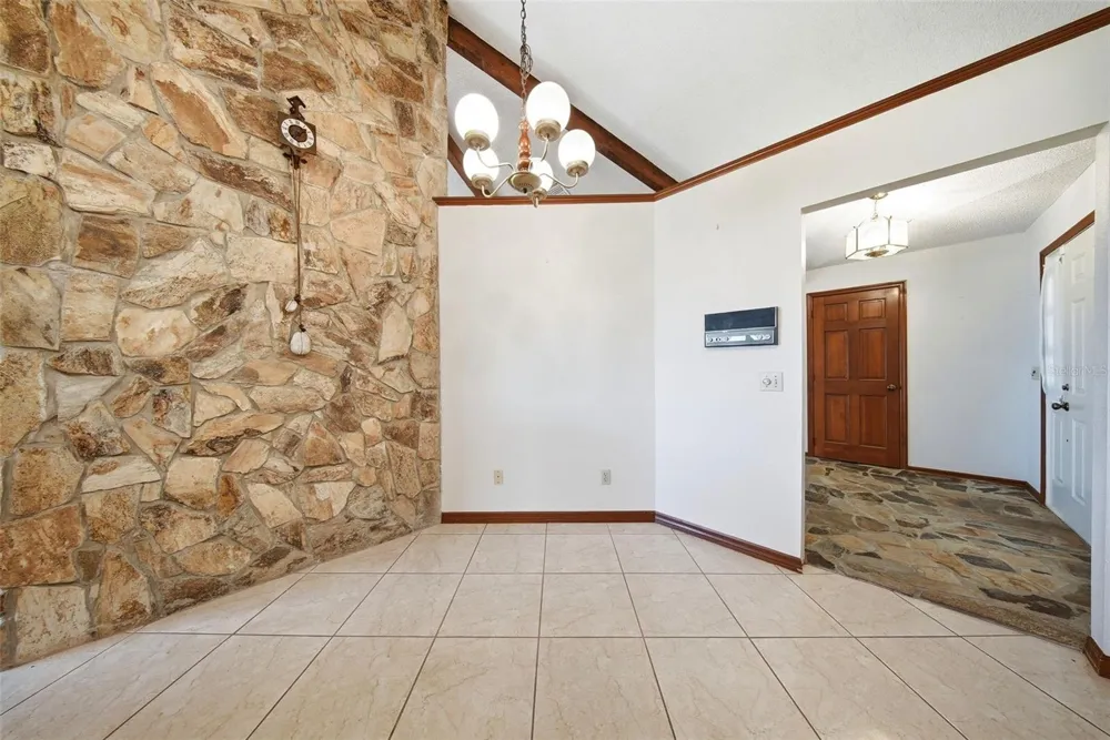 410 S RAMONA AVENUE Lake Alfred, FL 33850