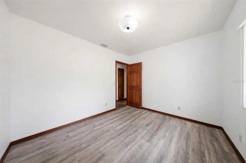 410 S RAMONA AVENUE Lake Alfred, FL 33850