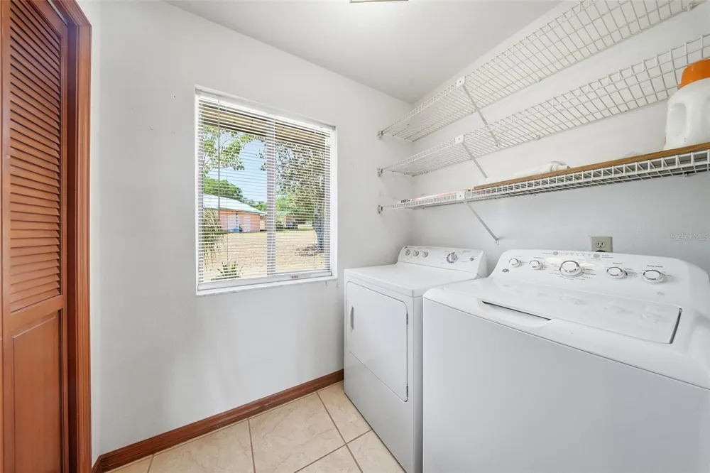 410 S RAMONA AVENUE Lake Alfred, FL 33850