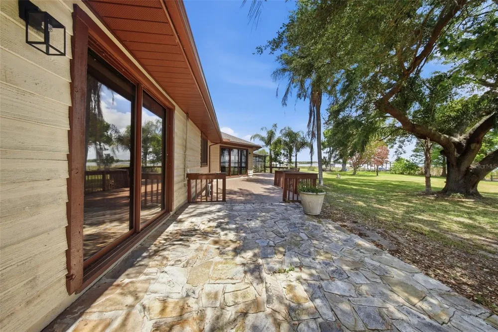 410 S RAMONA AVENUE Lake Alfred, FL 33850