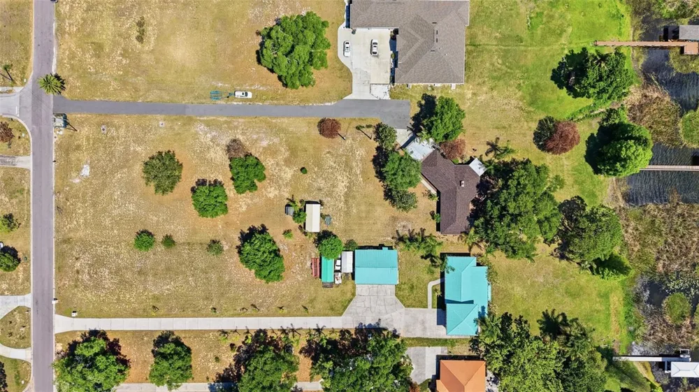 410 S RAMONA AVENUE Lake Alfred, FL 33850