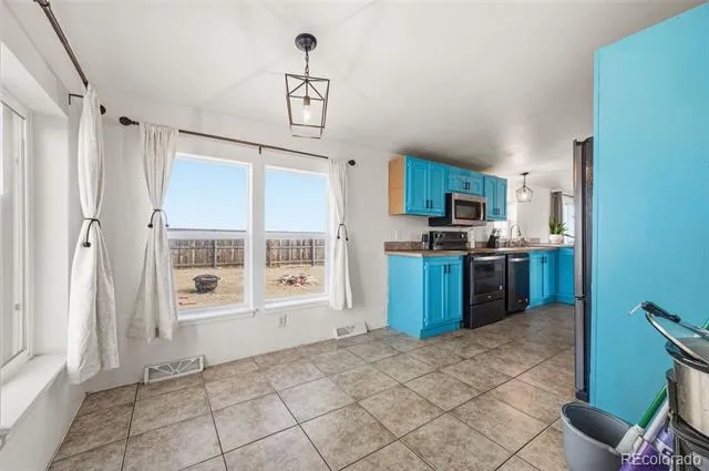 5535 Peerless Farms Road Peyton, CO 80831