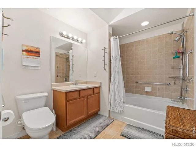 804 Summer Hawk Drive #1304 Longmont, CO 80504