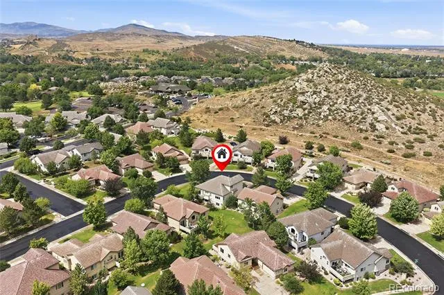 516 Mariana Pointe Drive Loveland, CO 80537
