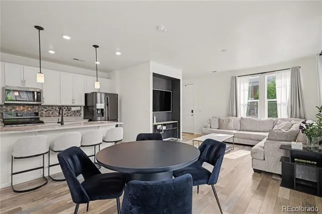 4386 S Nepal Street Centennial, CO 80015