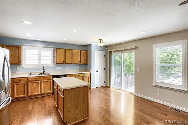 5556 S Rome Street Aurora, CO 80015