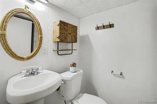 5671 W 71st Avenue Arvada, CO 80003