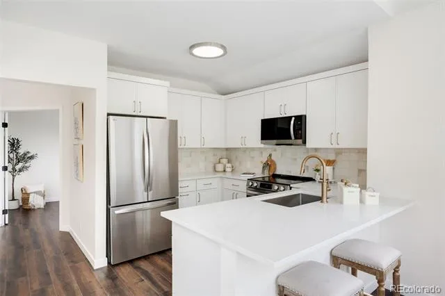 702 Ridgeside Drive Golden, CO 80401