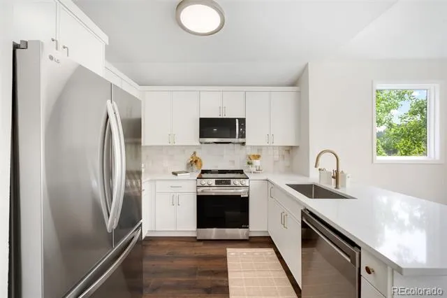 702 Ridgeside Drive Golden, CO 80401