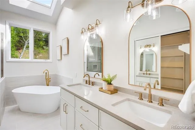 702 Ridgeside Drive Golden, CO 80401