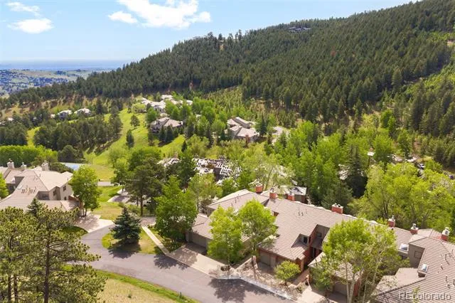 702 Ridgeside Drive Golden, CO 80401