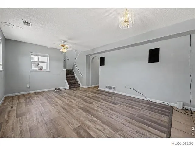 216 Jefferson Drive Bennett, CO 80102
