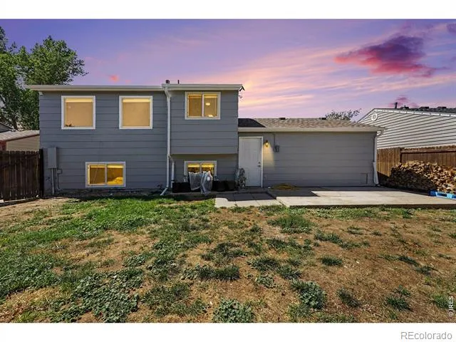 216 Jefferson Drive Bennett, CO 80102