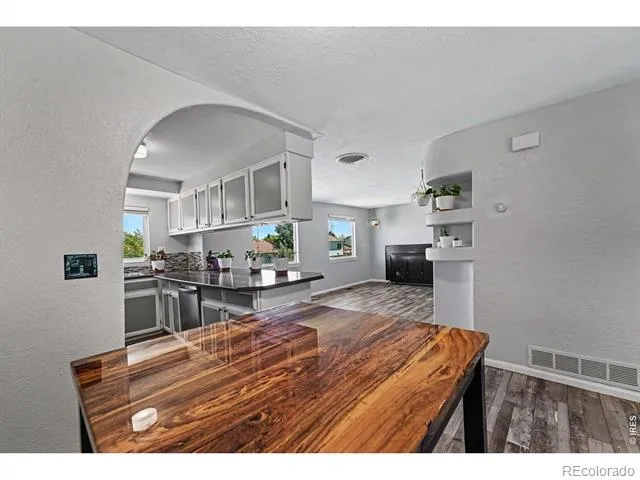 216 Jefferson Drive Bennett, CO 80102