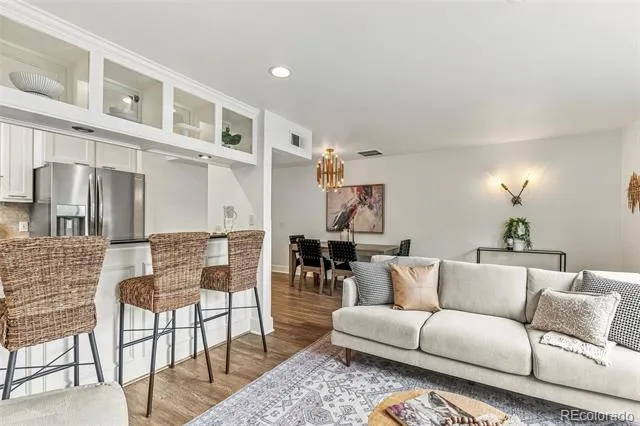 2102 W 31st Avenue Denver, CO 80211