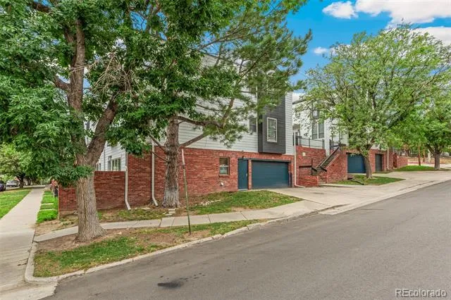 2102 W 31st Avenue Denver, CO 80211