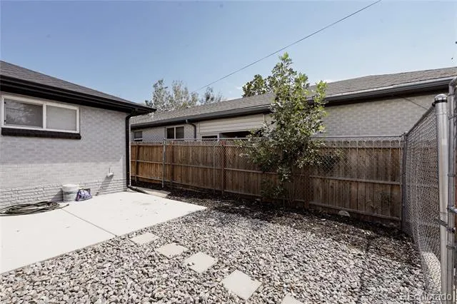 3233 Jasmine Street Denver, CO 80207