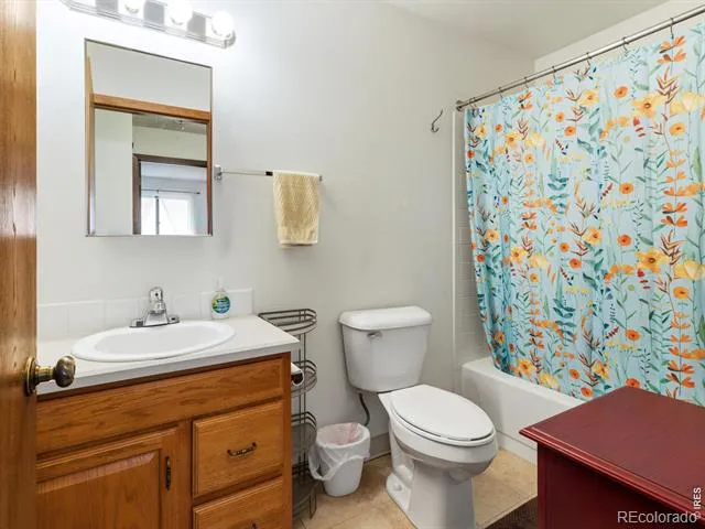 1155 S Saint Vrain Avenue #8 Estes Park, CO 80517