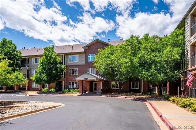 2894 W Riverwalk Circle #B309 Littleton, CO 80123