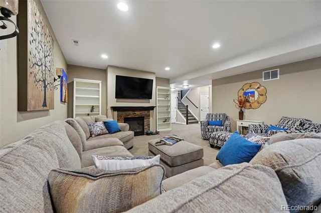 2032 Ruffino Drive Colorado Springs, CO 80921