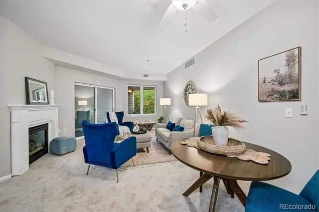 2894 W Riverwalk Circle #B211 Littleton, CO 80123
