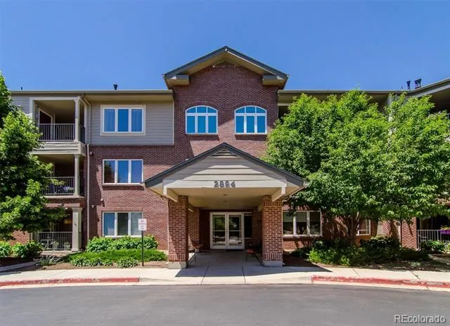 2894 W Riverwalk Circle #B211 Littleton, CO 80123