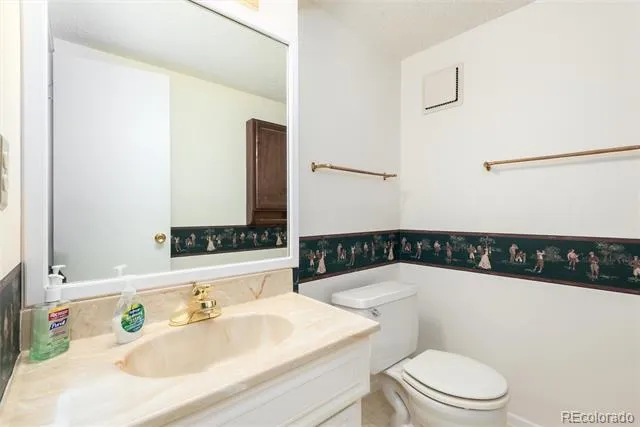 13972 E Linvale Place Aurora, CO 80014