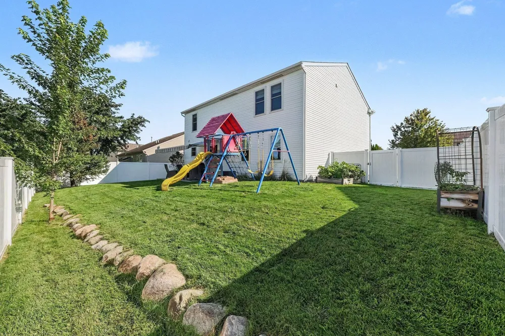 8614 Magnolia Way Lima Township, MI 48130