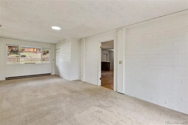 1035 Park View Woodland Park, CO 80863