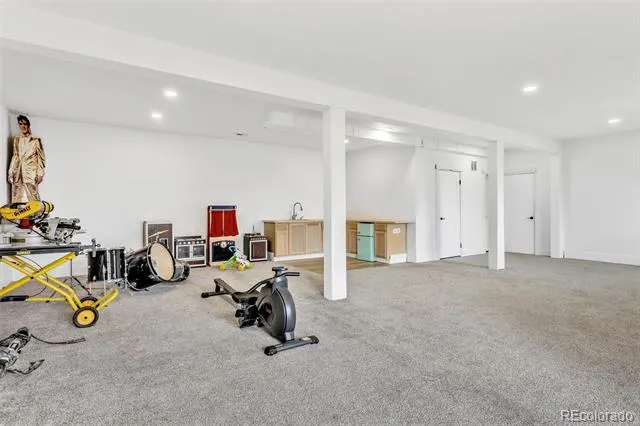 255 Divide View Drive Golden, CO 80403