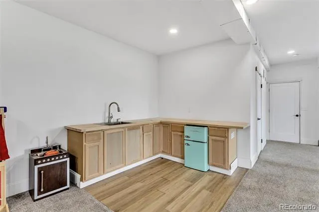 255 Divide View Drive Golden, CO 80403