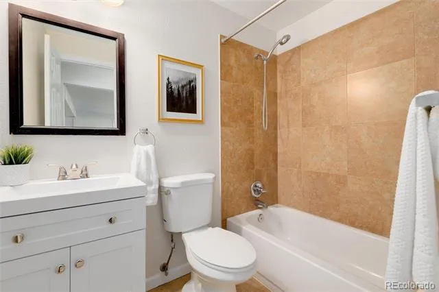 9734 W Elmhurst Place Littleton, CO 80128