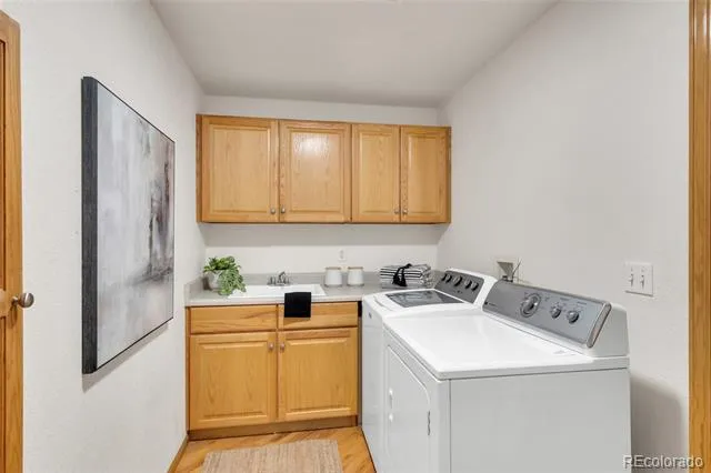 9995 E Hawaii Place Denver, CO 80247