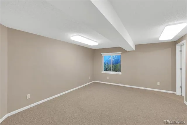 9995 E Hawaii Place Denver, CO 80247
