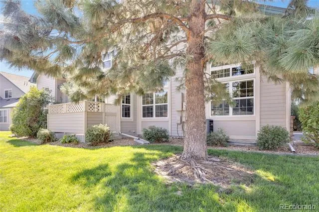9995 E Hawaii Place Denver, CO 80247