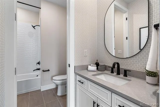 6209 Juniper Drive Thornton, CO 80602